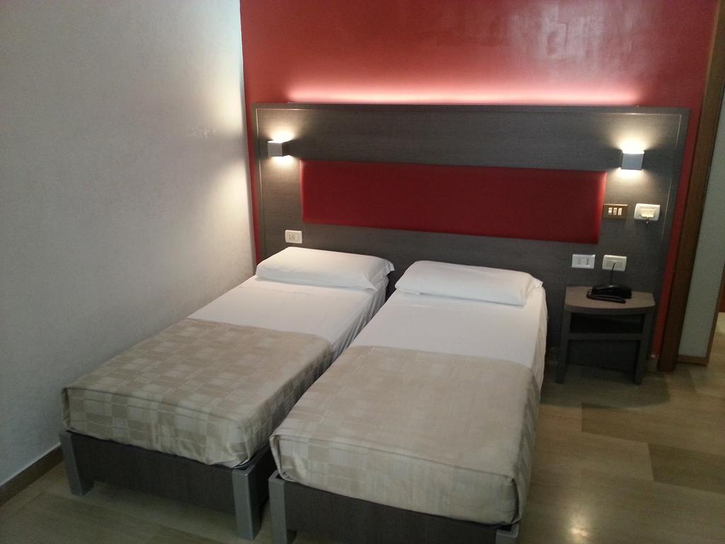 Hotel Center 2 Roma Exterior foto
